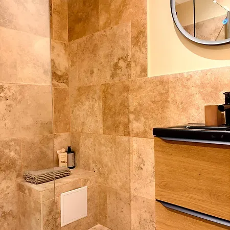 A Proximite De Apartament Nicea